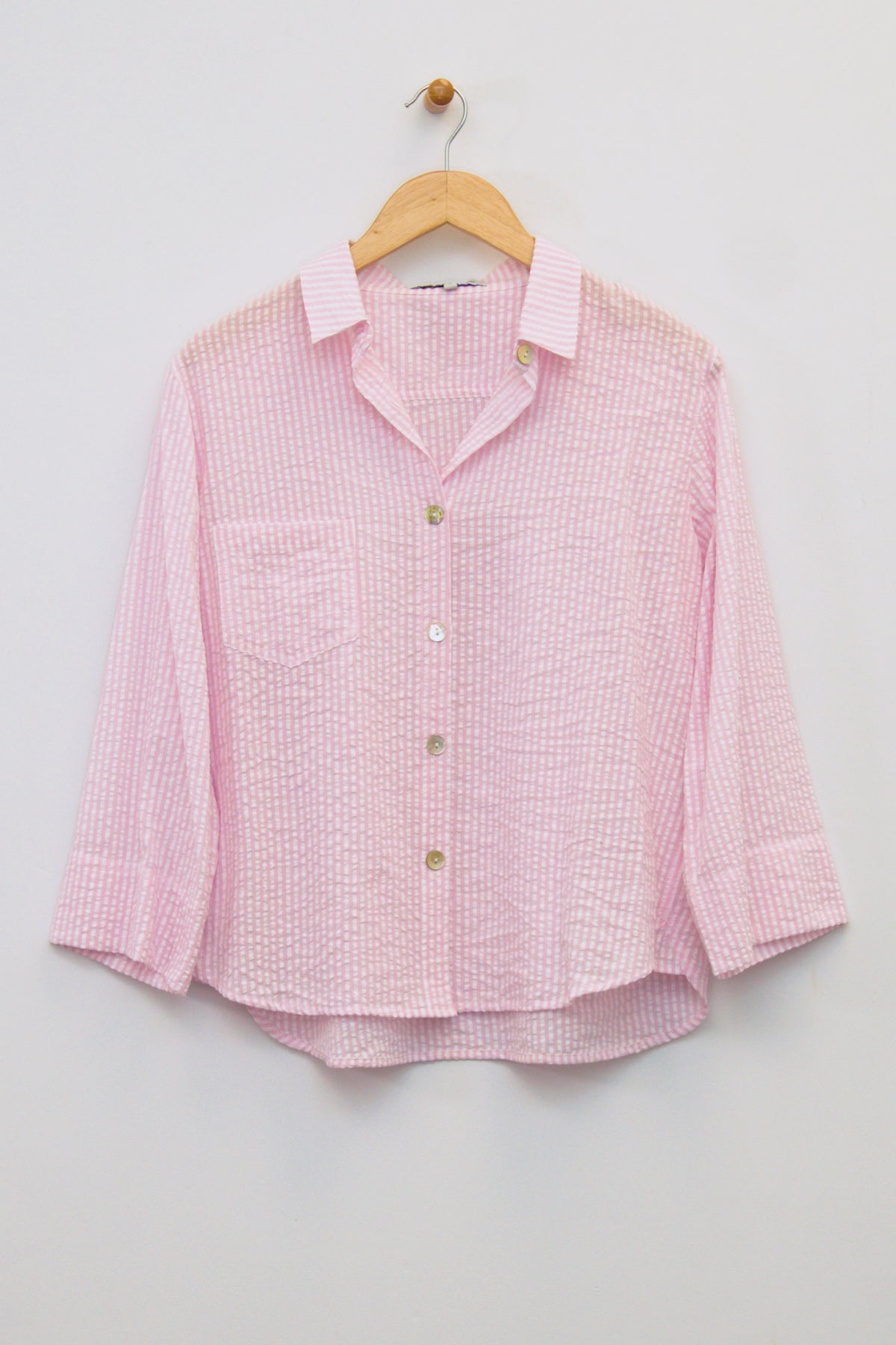 26" Basic Wing Collar Blouse New Orleans Summer Wear
