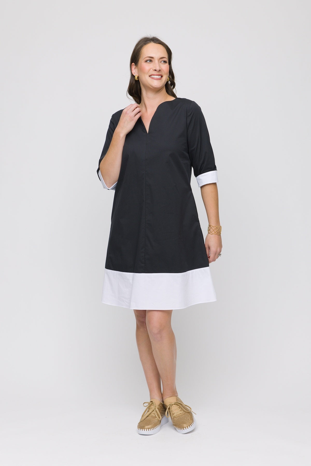 37" ¾ Sleeve V-Neck Wide Hem Dress