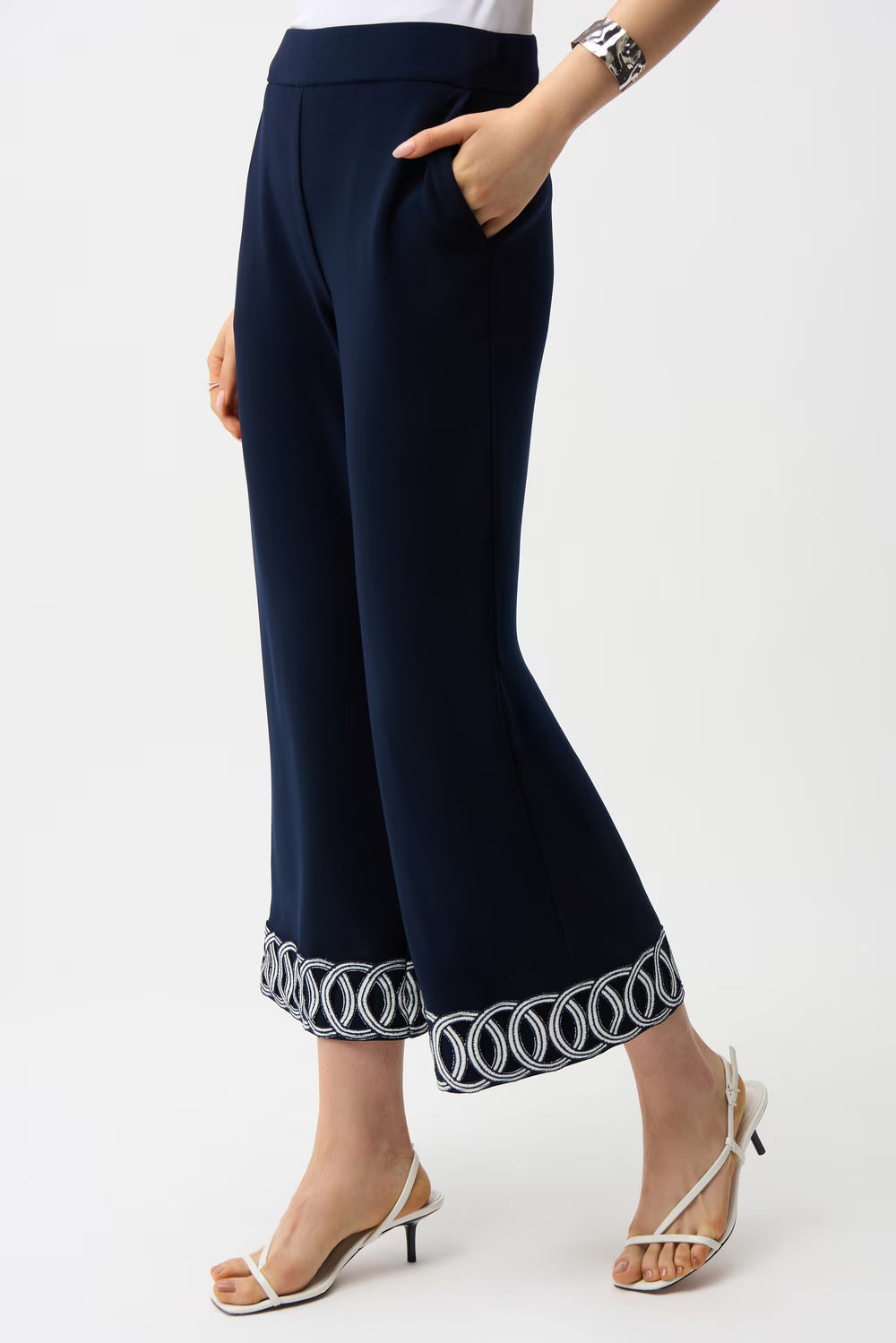 Embroidered Wide-leg Trousers